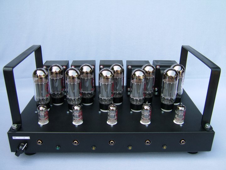 Projet 13 - Amplificateur à tubes 6L6GC - SACD et Home Cinema - 5x24 Weff